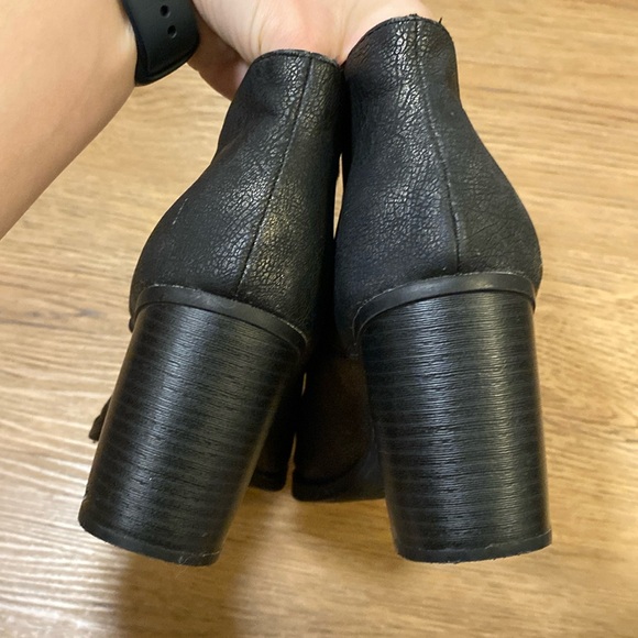 Black Heel Boot - Picture 3 of 10